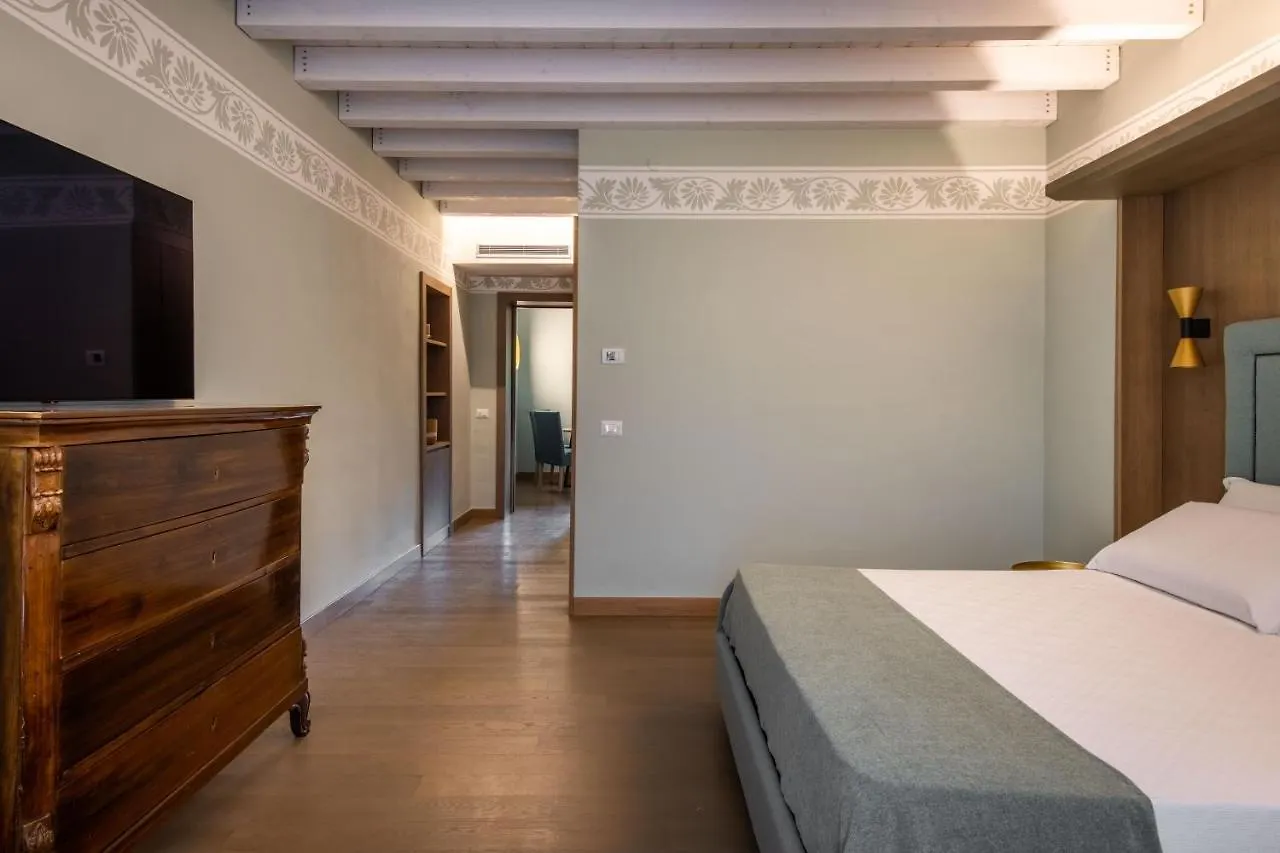 Palazzo De Gregorio Apartments Palermo Italy